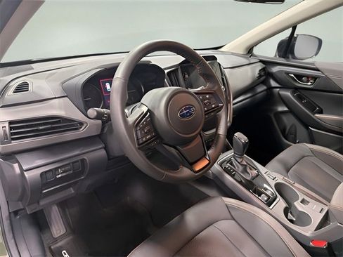 Certified 2025 Subaru Crosstrek 2.5i Limited w/ Popular Package #4A image 10