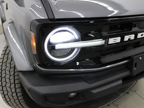 Used 2023 Ford Bronco Outer Banks AWD/4WD image 4