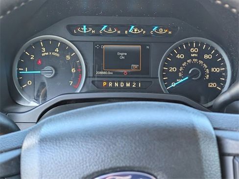 Used 2016 Ford F150 XLT w/ Equipment Group 302A Luxury image 20