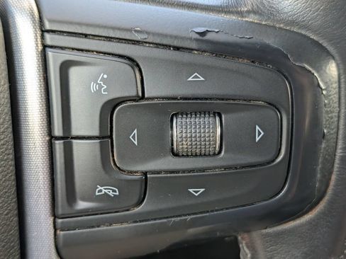 Used 2021 GMC Sierra 1500 SLE RWD image 13