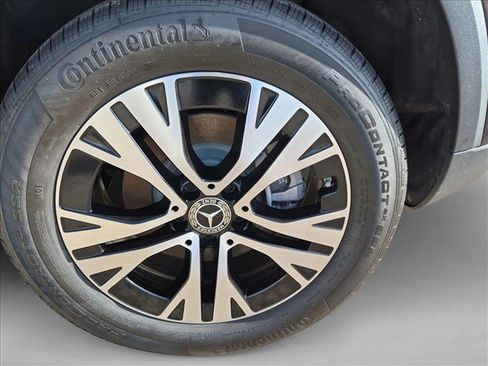 Used 2025 Mercedes-Benz GLA 250 image 23