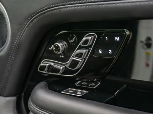 Used 2021 Land Rover Range Rover Autobiography Fifty Edition image 26