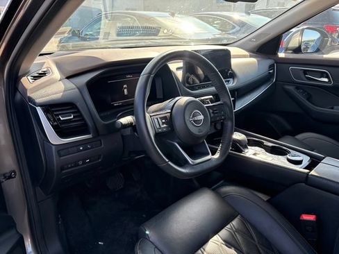 Used 2023 Nissan Rogue Platinum AWD/4WD image 8
