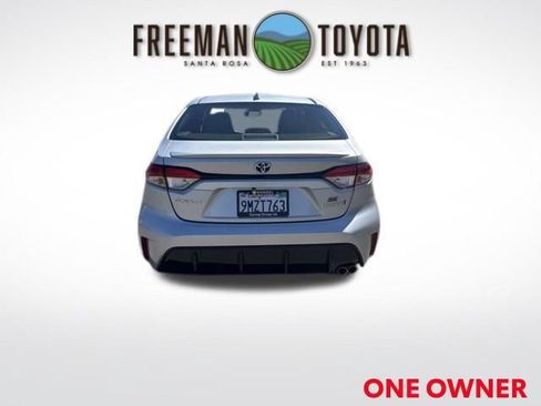 Used 2024 Toyota Corolla SE FWD image 5