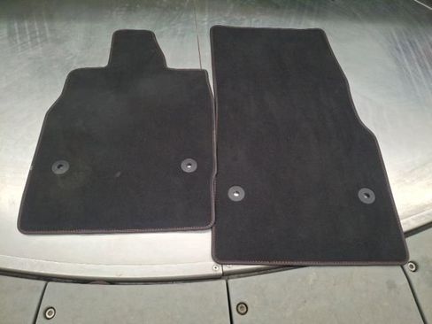 Used 2023 Chevrolet Corvette Stingray Convertible w/ 1LT image 30