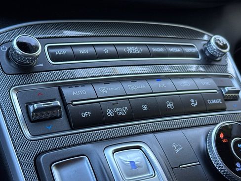 Used 2022 Hyundai Santa Fe SEL Premium w/ Cargo Package image 20