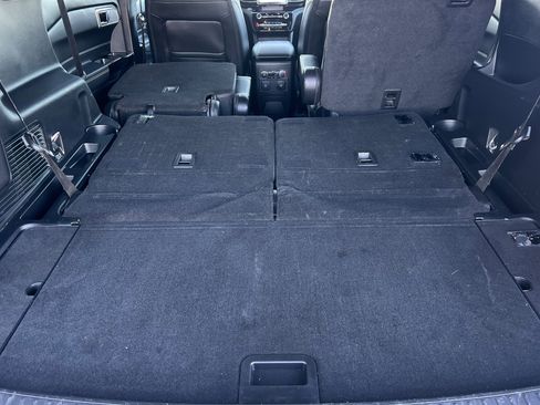 Used 2023 Ford Explorer ST w/ Equipment Group 401A image 16