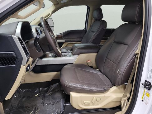 Used 2019 Ford F150 Lariat w/ Equipment Group 502A Luxury image 13