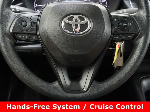 Used 2024 Toyota Corolla LE image 21