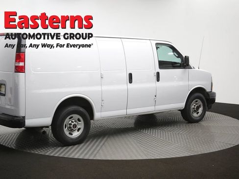 Used 2021 Chevrolet Express 2500 RWD image 34