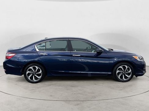 Used 2017 Honda Accord EX-L image 6