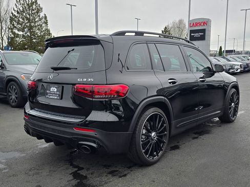 Used 2022 Mercedes-Benz GLB 35 AMG 4MATIC image 6
