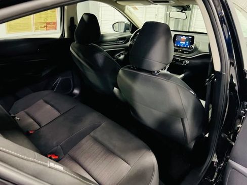 Used 2025 Nissan Altima 2.5 S FWD image 27