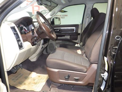 Used 2017 RAM 2500 Big Horn image 9