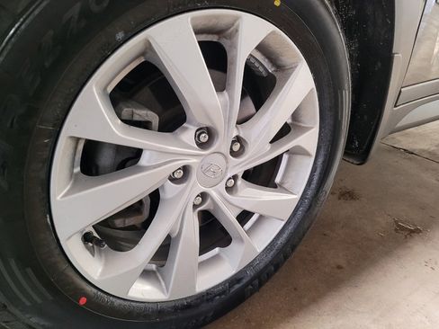 Used 2019 Hyundai Tucson SE w/ Cargo Package image 31