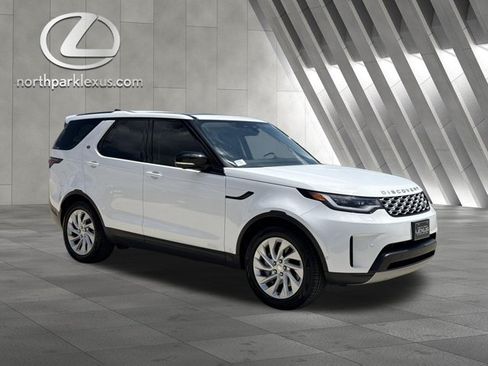 Used 2024 Land Rover Discovery S AWD/4WD image 5