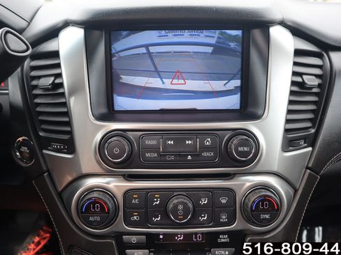 Used 2019 Chevrolet Tahoe Premier w/ RST 6.2L Performance Edition AWD/4WD image 21