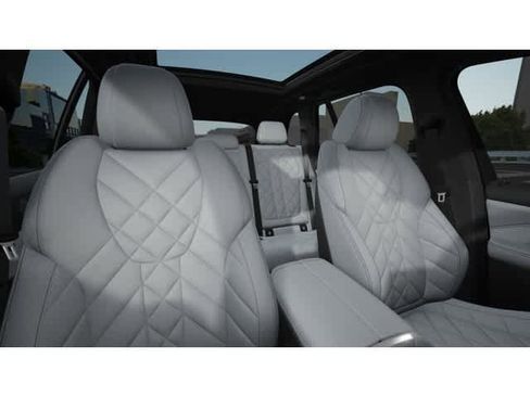 New 2026 BMW X5 sDrive40i w/ M Sport Package image 11