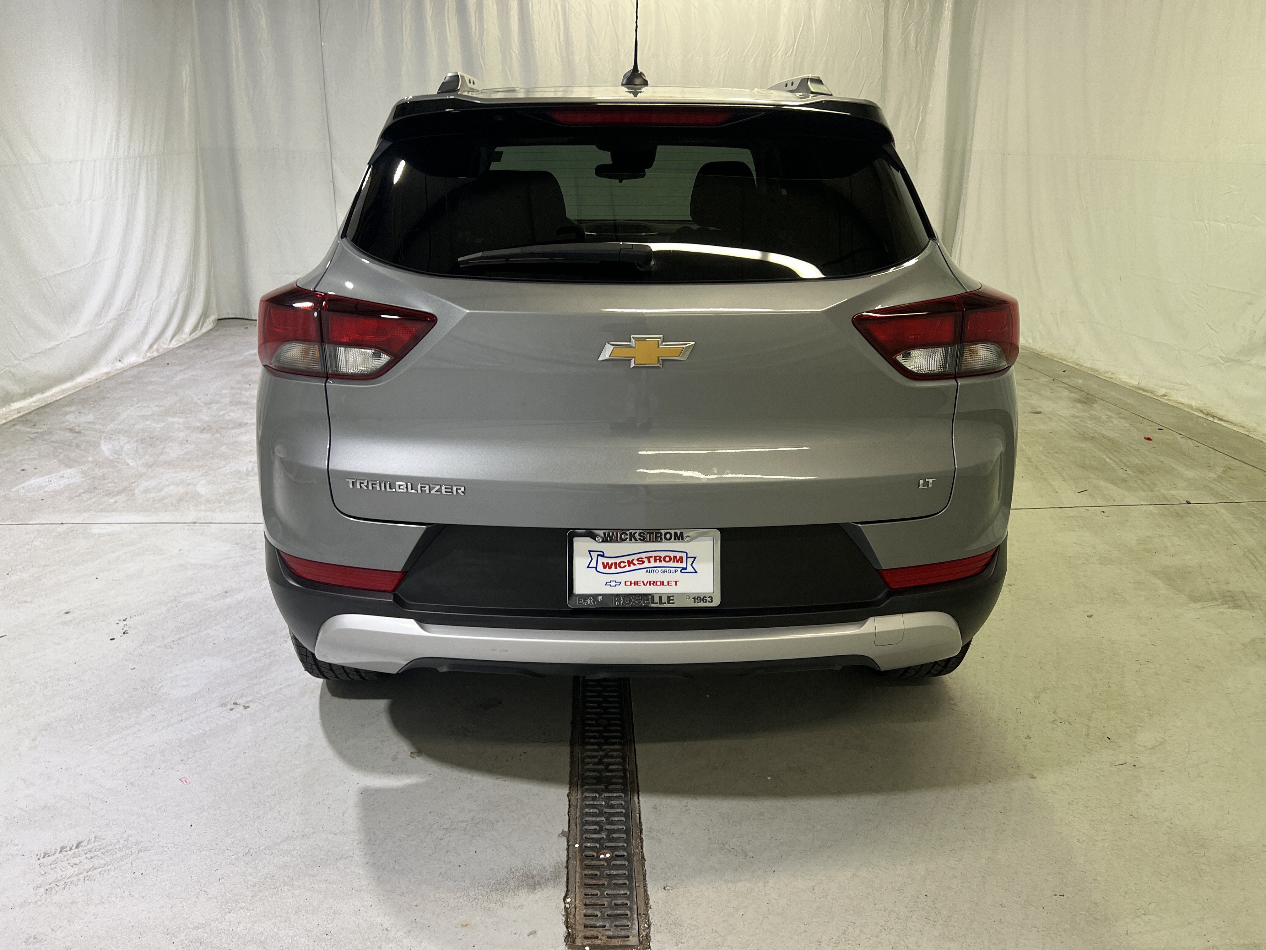Used 2023 Chevrolet TrailBlazer LT FWD image 10