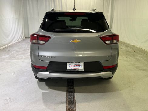 Used 2023 Chevrolet TrailBlazer LT FWD image 10