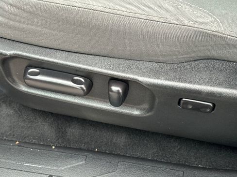 Used 2023 Toyota Tacoma SR5 image 45