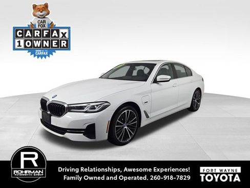 Used 2023 BMW 530e xDrive AWD/4WD image 1