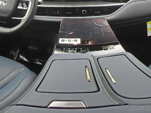 New 2027 INFINITI QX80 Sensory AWD/4WD image 22