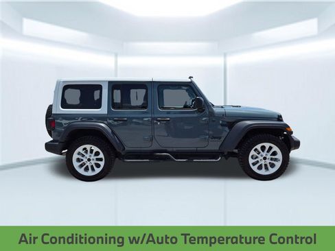 Used 2024 Jeep Wrangler Unlimited Sport AWD/4WD image 8