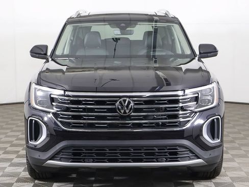 Used 2026 Volkswagen Atlas SEL AWD/4WD image 16
