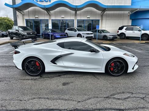 Used 2020 Chevrolet Corvette Stingray Preferred Cpe w/ 2LT Preferred Equipment Group RWD image 11