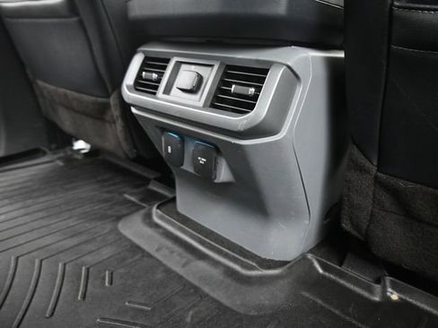 Used 2022 Ford F150 Lariat RWD image 30