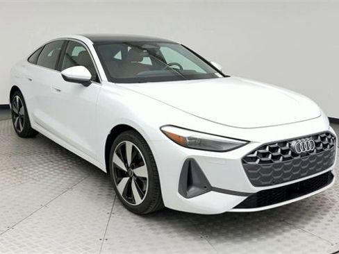 Used 2025 Audi A5 2.0T Premium w/ Convenience Package image 8