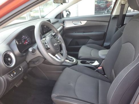 Certified 2023 Kia Forte LXS w/ LXS Technology Package FWD image 15