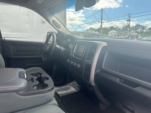 Used 2015 RAM 1500 Express AWD/4WD image 25