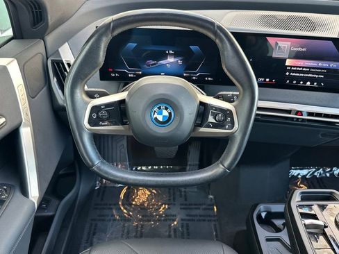 Used 2024 BMW iX xDrive50 w/ Sport Package image 15