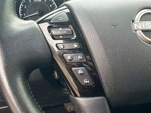 Used 2023 Nissan Armada SL RWD image 38