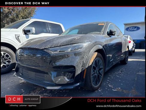 Certified 2025 Ford Mustang Mach-E Premium w/ Sport Appearance Package AWD/4WD image 1