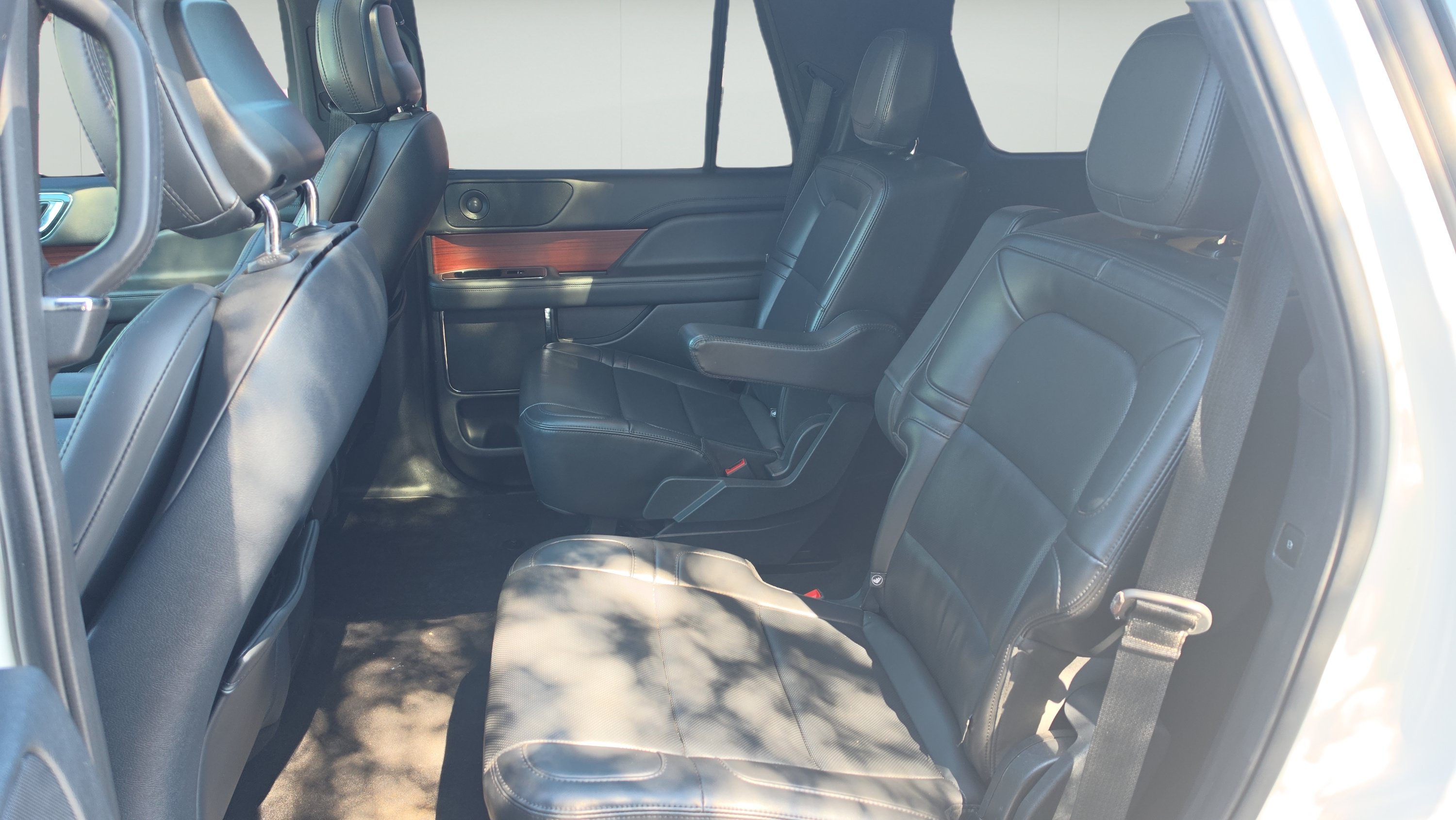 Used 2024 Lincoln Navigator Premiere AWD/4WD image 21