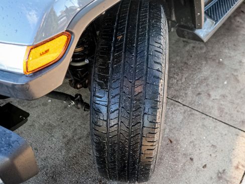 Used 2022 Jeep Wrangler Unlimited Sahara image 12