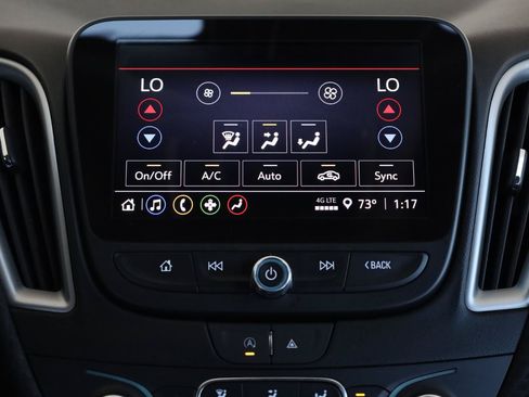 Used 2024 Chevrolet Malibu LT FWD image 39