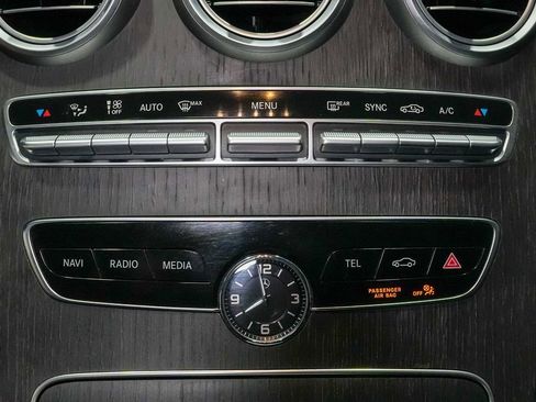 Used 2021 Mercedes-Benz C 300 Sedan image 17