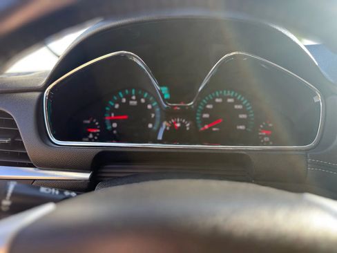 Used 2017 Chevrolet Traverse LT image 15