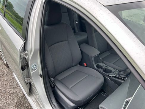 Used 2025 Toyota Corolla LE FWD image 15