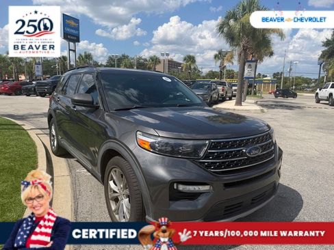 Used 2020 Ford Explorer XLT w/ Equipment Group 202A RWD image 2