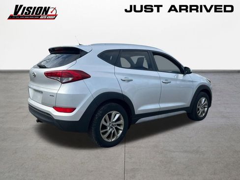 Used 2017 Hyundai Tucson SE image 5
