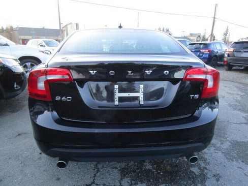 Used 2013 Volvo S60 T5 image 12