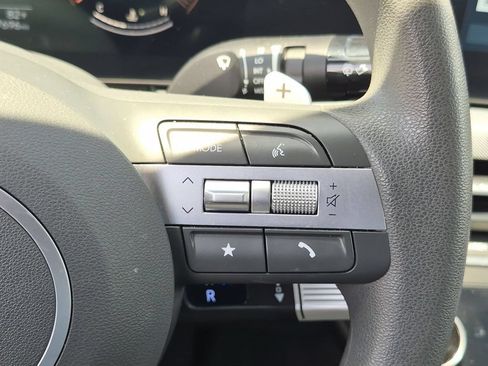 Used 2025 Hyundai Sonata SEL FWD image 22
