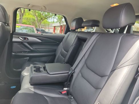 Used 2020 MAZDA CX-9 Touring w/ Touring Premium Package FWD image 12