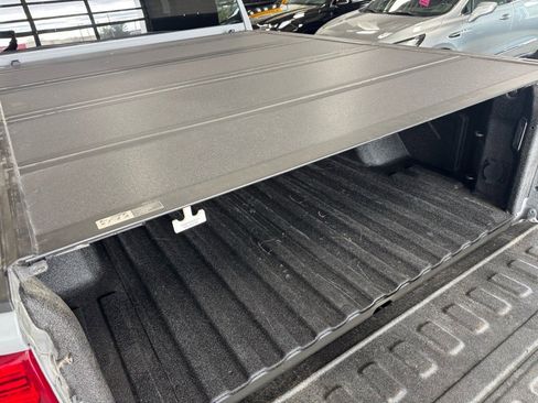 Used 2024 Chevrolet Silverado 2500 Custom w/ Custom Value Package image 9