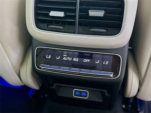 New 2026 Mercedes-Benz GLE 450 4MATIC image 26